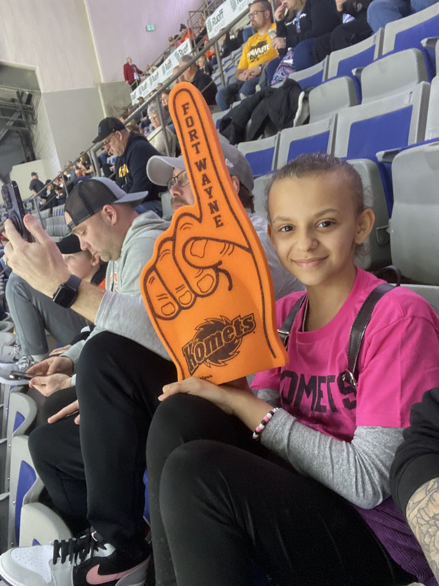aliace23's tweet photo. #LetsGoKomets https://t.co/IdlZkVgfKC