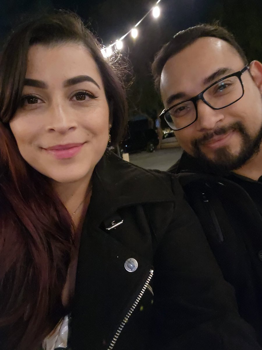mrscavazos_'s tweet photo. Mom and dad night out. 💃🏻 🕺 🍸 🍹 https://t.co/SqgzSzMrH2