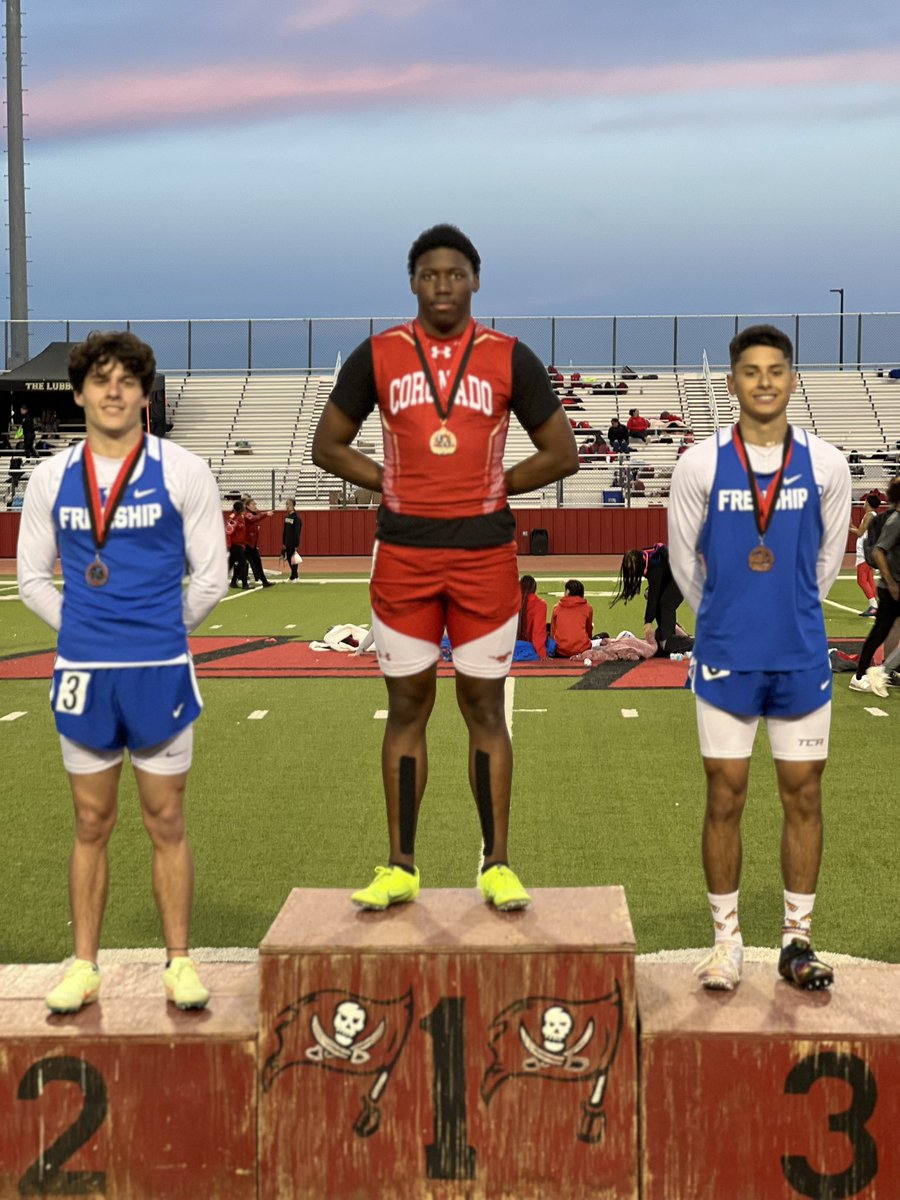 Mustang Track & Field tweet media