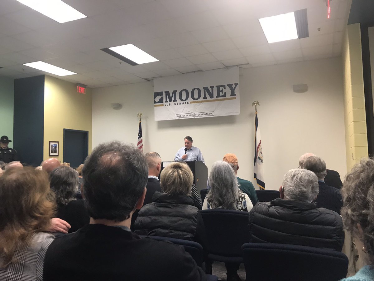 Fun on a Friday night with Congressman Mooney at a town hall rally in Parkersburg West Virginia.  He is a big supporter of the 10th amendment and the citizens right to own a gun and use cannabis at the same time. https://t.co/SPSHn6fYbx