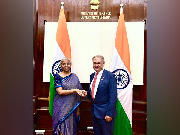 ani_digital's tweet photo. Nirmala Sitharaman, Dan Farrell discuss opportunities for deepening India-Australia economic cooperation
Read @ANI Story | https://t.co/ecf63MuHVP
#NirmalaSitharaman #DanFarrell #IndiaAustraliaties #economiccooperation https://t.co/zW2o2sYqQv