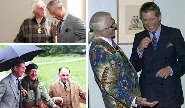 @GrowthAgency_UK I'll be posting pictures of him with his close friend Jimmy saville, like the ones below