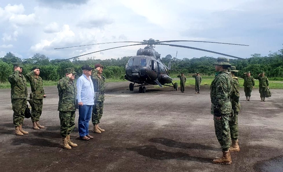 httpspbstwimgcommediaFq5r8UoX0AIujp6formatjpgnamemedium