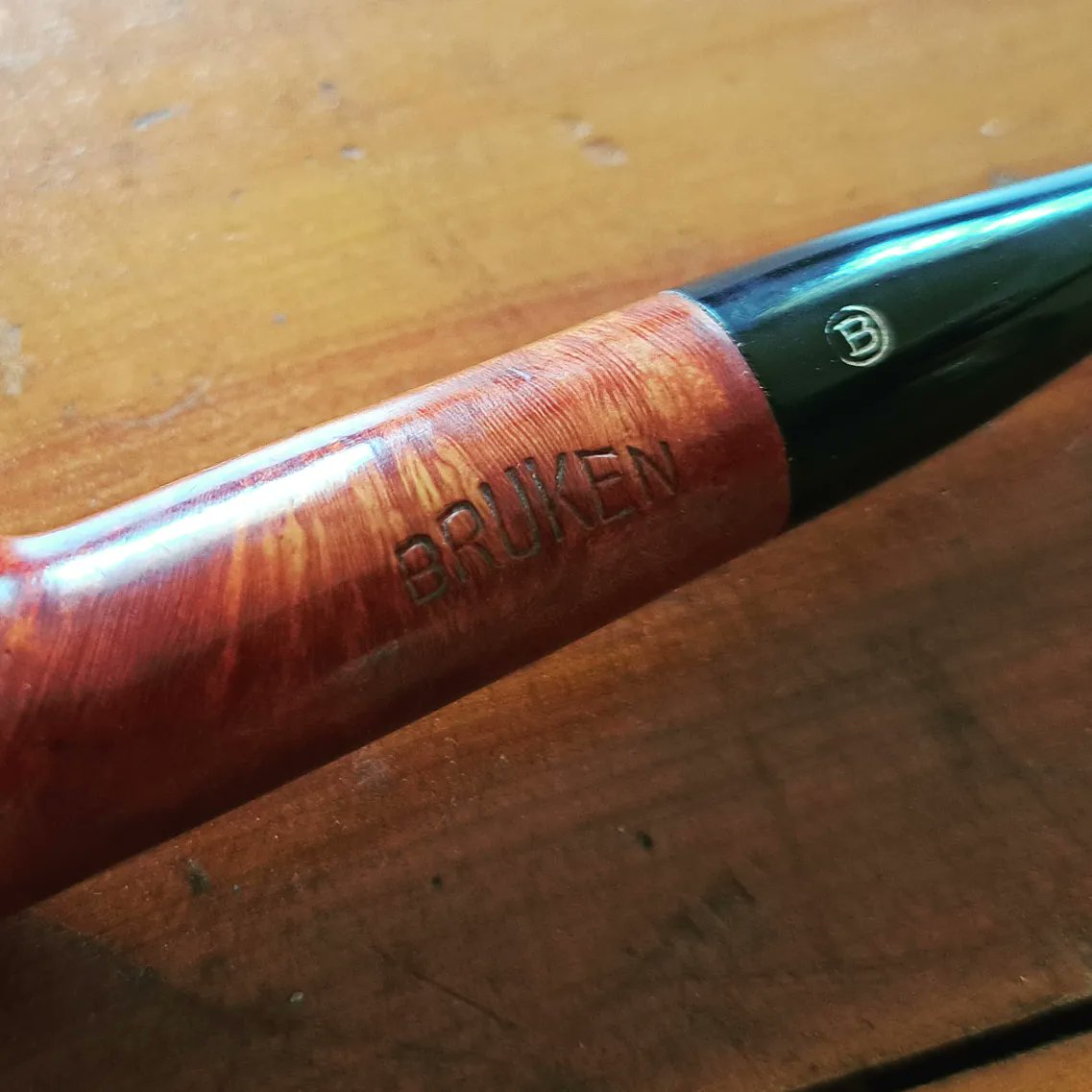 iPsic7's tweet photo. Peterson Deluxe System & Bruken pipe π₯π₯ #tabaco #pipe #peterson #bruken #Pipeline https://t.co/VoTRnwHqb5