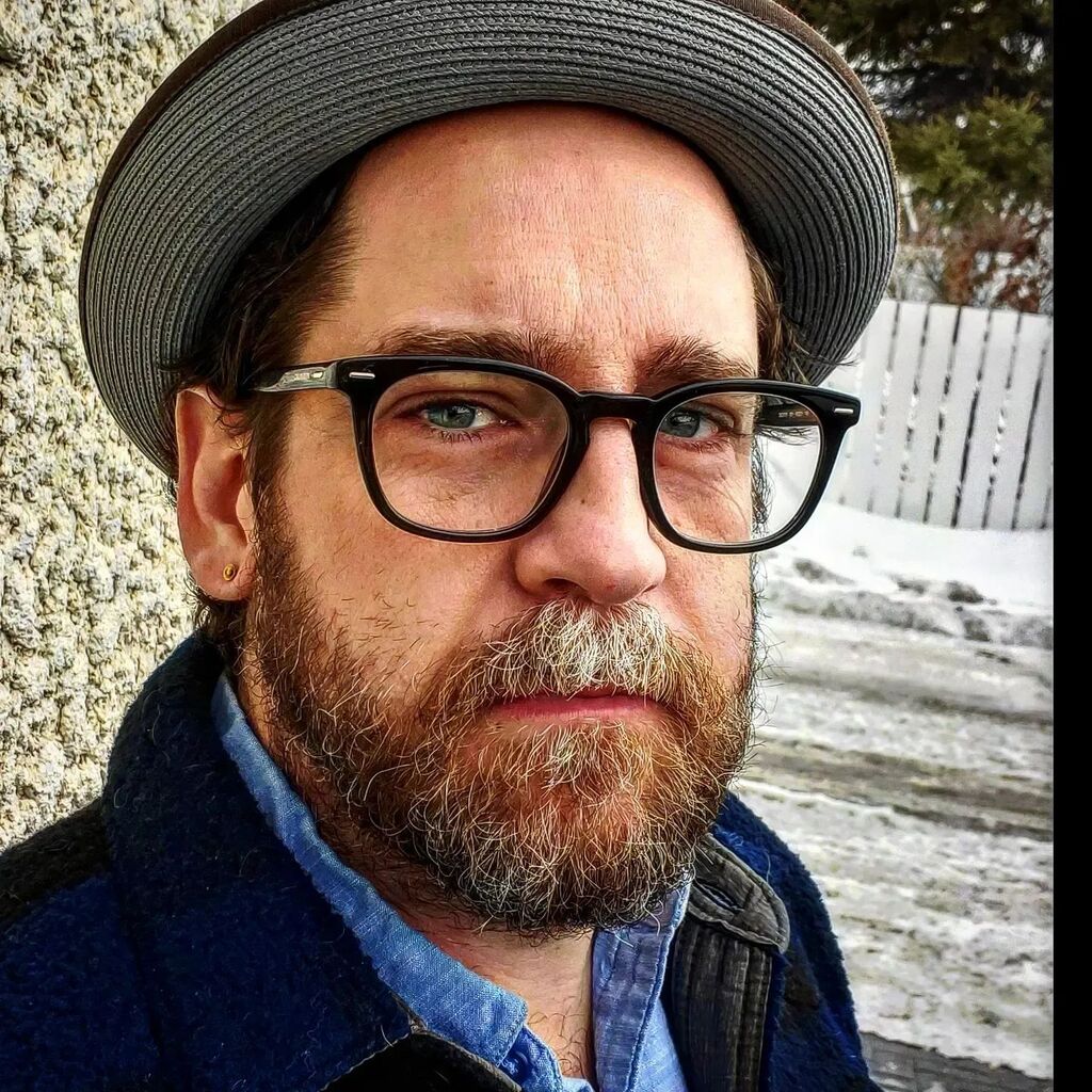 4 weeks of my sabbatical (I like "sabbatical" better than "mental breakdown" or "midlife crisis" or whatever the heck this is). So far I have grown out my hair and beard, and with these glasses, hat, and pipe I feel that I look like a writer. But I haven… instagr.am/p/CpoOrh0MF9D/