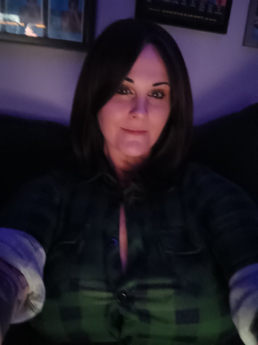 Kinky Katie on Twitter: "About ready to head out! *Nips still tender"