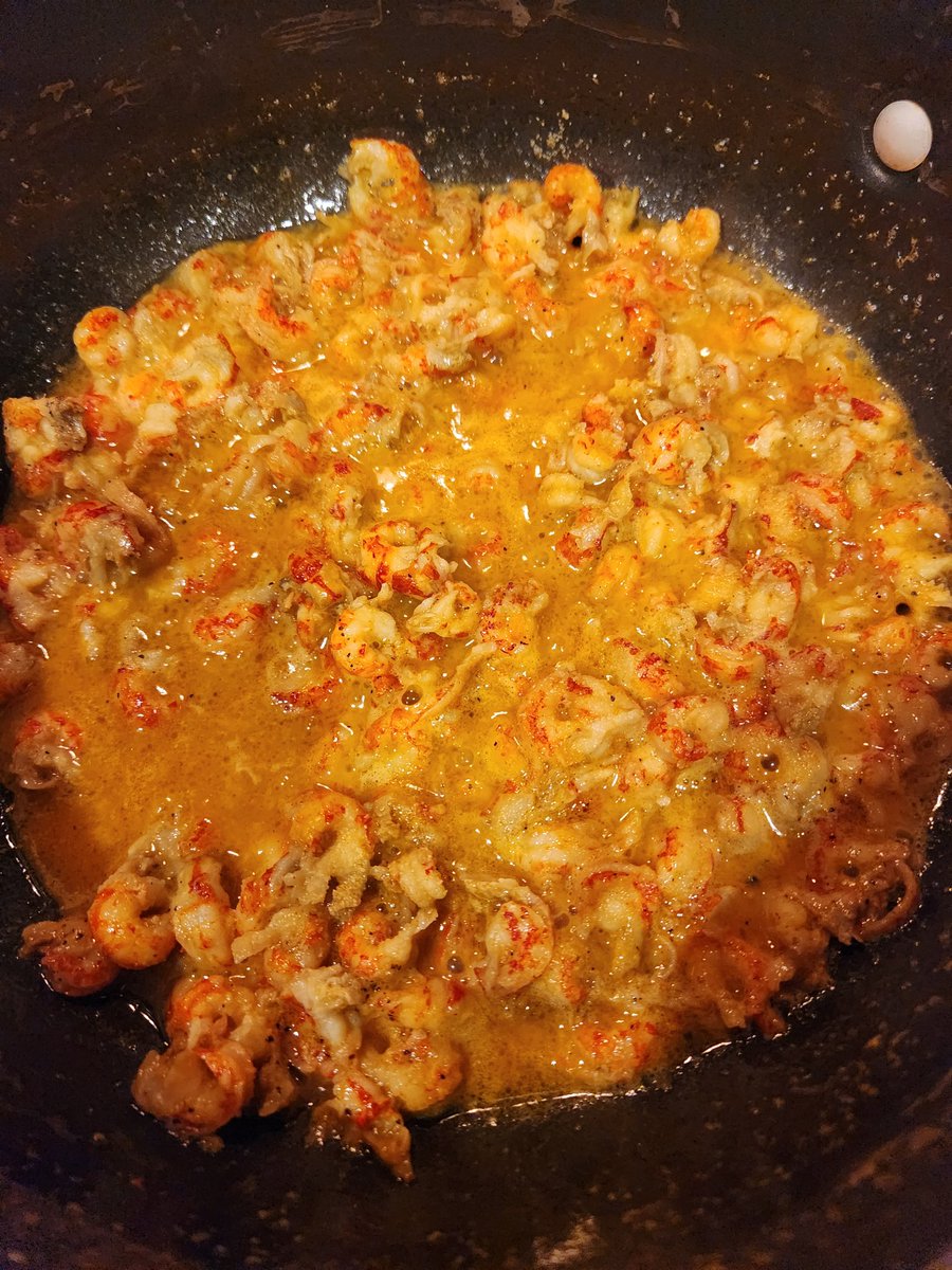 TinaM_Howell's tweet photo. What am I cooking??  🤔 https://t.co/FsckuCTHmB