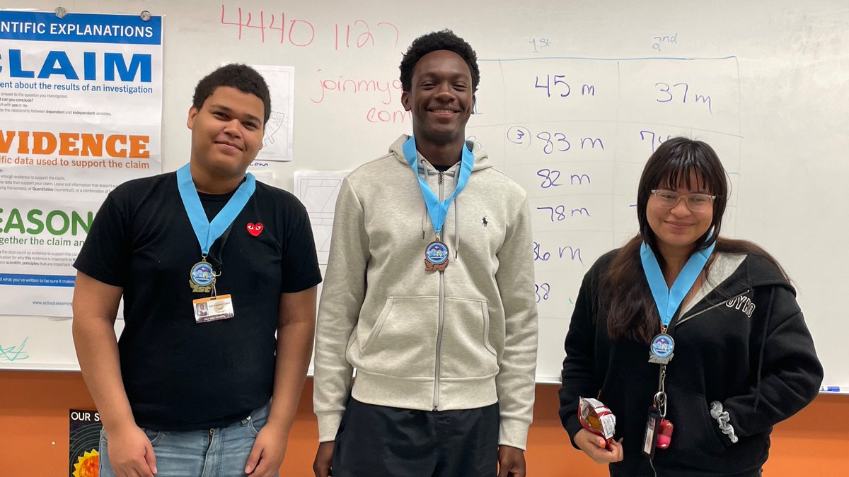 Zena Marie (@zhicks_science) on Twitter photo Rocket Challenge - 1st period
1st - Angel
2nd - Luc
3rd - Sarah
<a href="/WeAreLely/">Lely High School</a> <a href="/CollierScience/">Collier Science Dept</a> #Rocket Scientists Rocket Challenge - 1st period
1st - Angel
2nd - Luc
3rd - Sarah
<a href="/WeAreLely/">Lely High School</a> <a href="/CollierScience/">Collier Science Dept</a> #Rocket Scientists