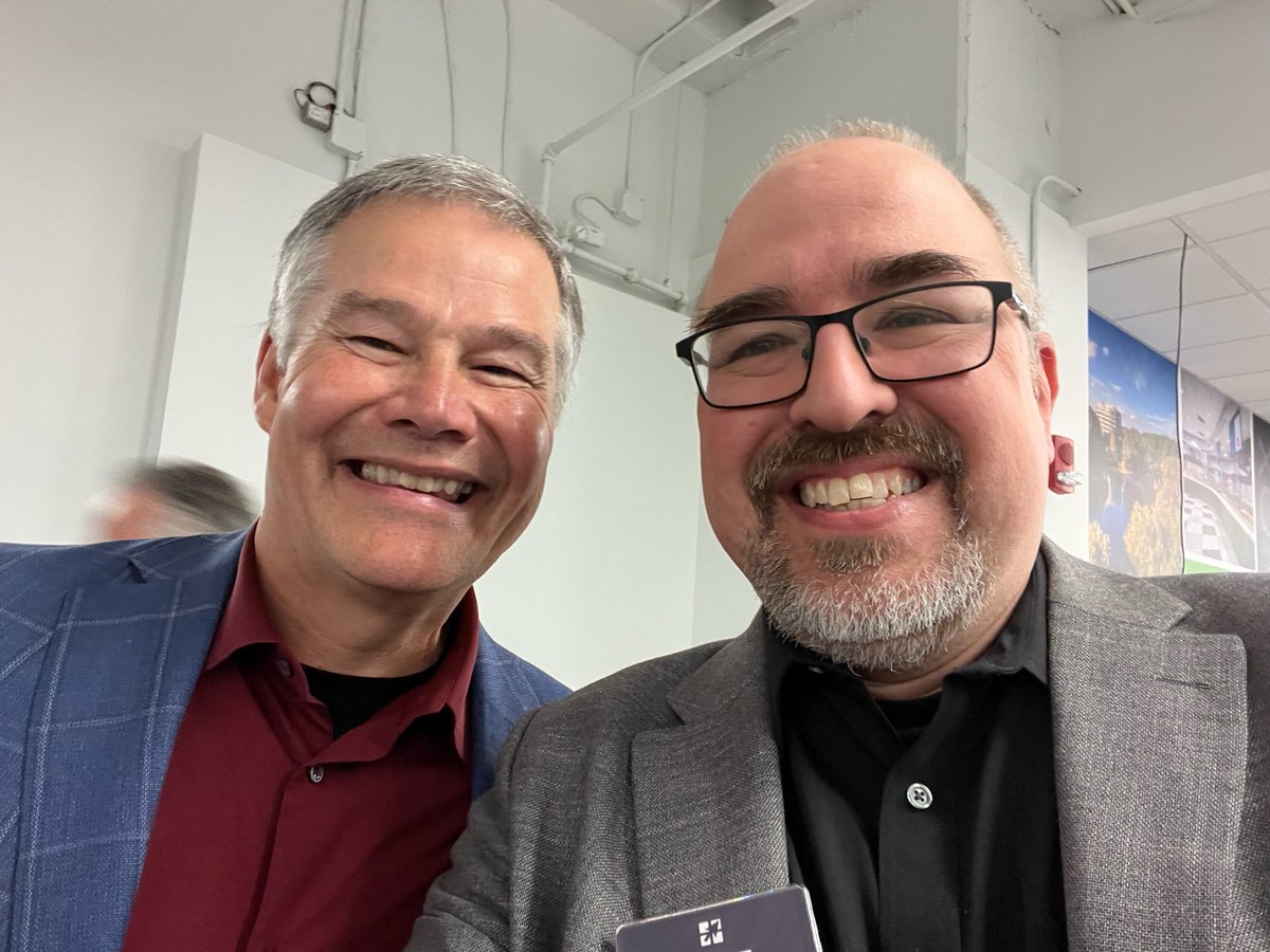 eugenelmason's tweet photo. I got to hang out with Boyd Bailey, President of the National Christian Foundation, at this morning's Leadership Breakfast. Great wisdom from a fantastic faith-filled leader! #fmmf #breakfast #mensfellowship #leadlikeJesus #leadership #leadon https://t.co/H4zweTgP9O
