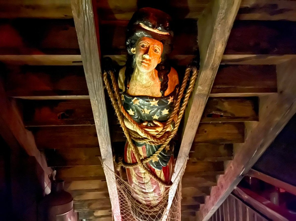 divergenttravel's tweet photo. Ohhhhh the historic ghost tales that Key West beholds.
AD: Don't let your vacation turn into one of those horror stories. Always travel protected with @AllianzTravelUS #partnership
#SimplytheKeys #LoveFl #AdventureTravel #Travel #Ghost #TravelHappy https://t.co/N1oIa8KoO7