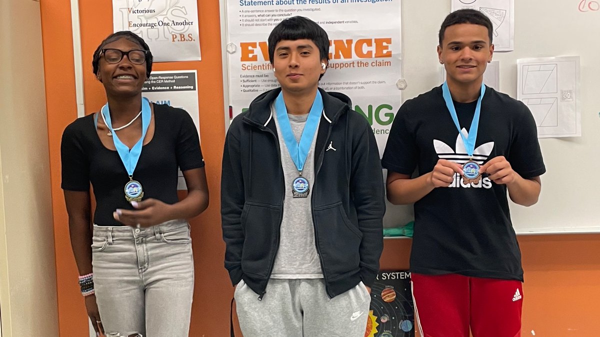 Zena Marie (@zhicks_science) on Twitter photo 5th period winners!
1st - DaโNayiah
2nd - Alex
3rd - Chase
<a href="/WeAreLely/">Lely High School</a> <a href="/CollierScience/">Collier Science Dept</a> 5th period winners!
1st - DaโNayiah
2nd - Alex
3rd - Chase
<a href="/WeAreLely/">Lely High School</a> <a href="/CollierScience/">Collier Science Dept</a>