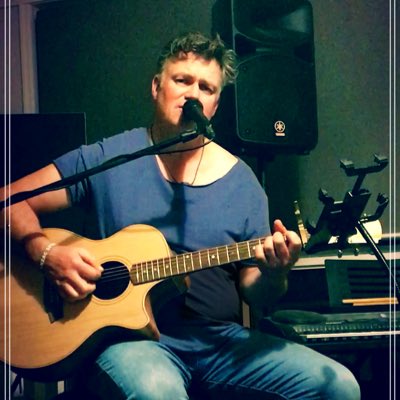 #NewProfilePic inbox me if you are looking for music for your next gathering. 100km radius of Ararat 👍