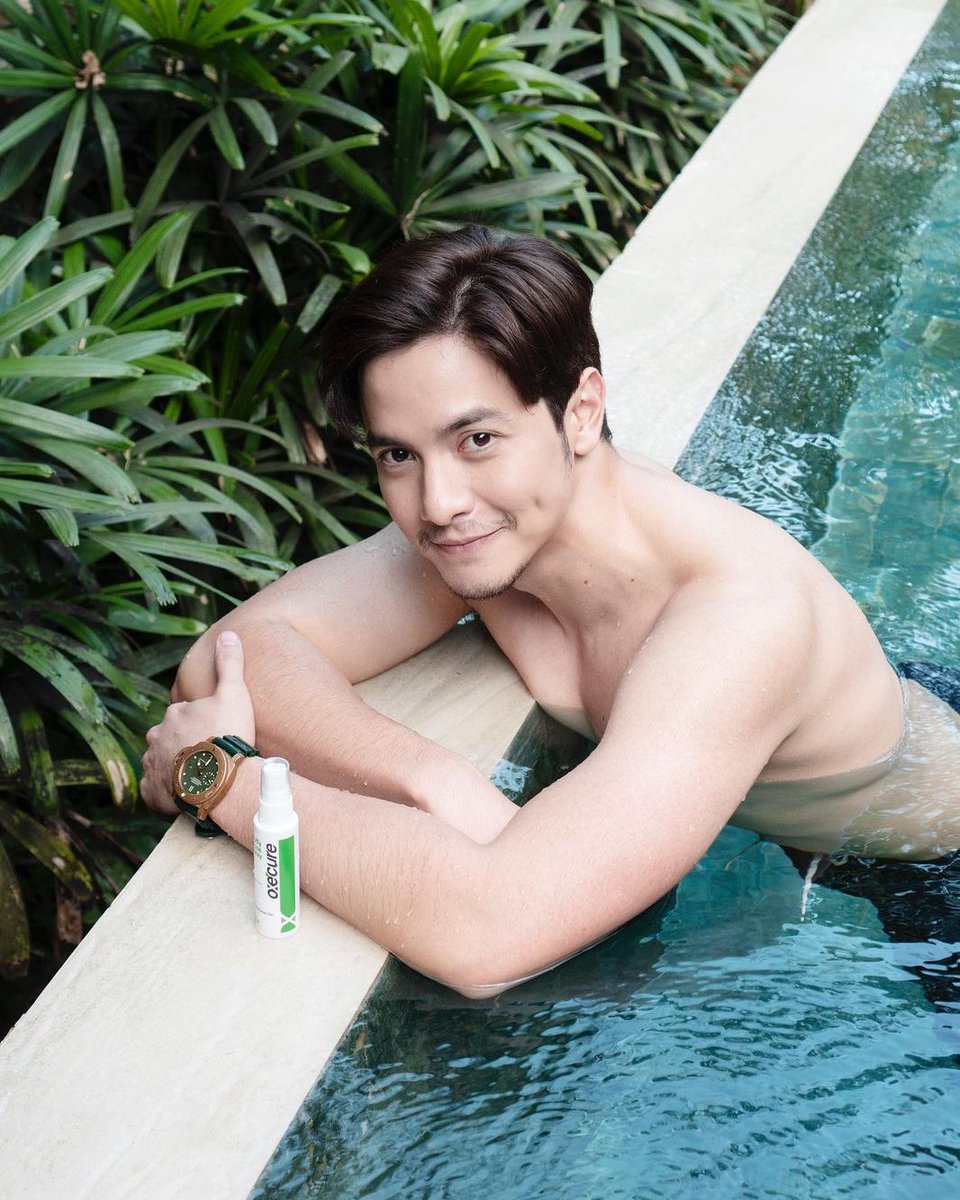 MaineAlden16's tweet photo. #ADD TO CART NOW!
🛒 https://t.co/xPlHLq7SKp
ALDEN'S IG UPDATE:
Summer na naman! ☀️ Feeling confident in my acne-free body with @Oxecure_PH
@aldenrichards02 | #ALDENRichards
#SecureWithOxecure #OxecureWithAlden #Oxecure https://t.co/BGgz8Ml3OY