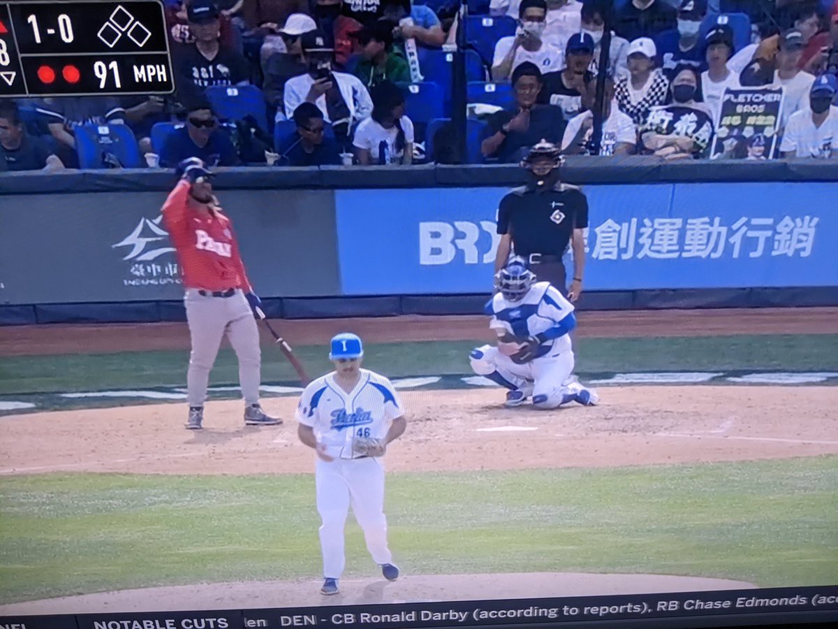 Royal McGregor tweet media