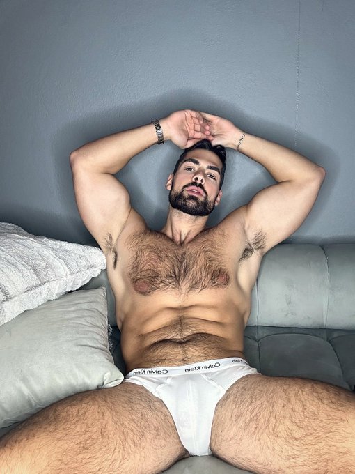 Good night twitter❤️🌎 RT if you love these pics 🤔😈 https://t.co/yQ41k7gx4u