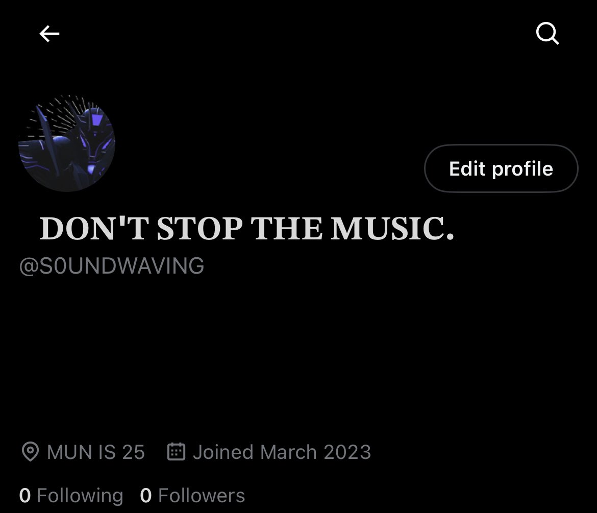 ZEN.✎⑀☾ 

          Follow him or else 🔫