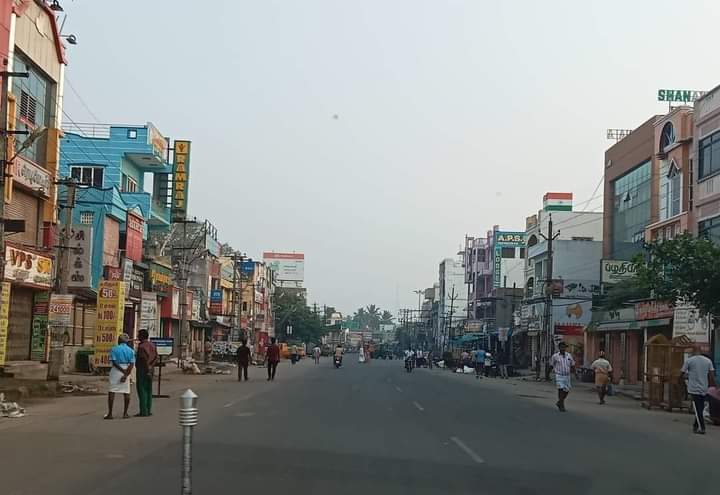 Dharmarasa6_twi's tweet photo. பாமகவின் முழு 
அடைப்பு போராட்டம் சிதம்பரம் ,
கடலூர் மாவட்டம்..! 

💙💛❤️ https://t.co/hBeBqT1PQv