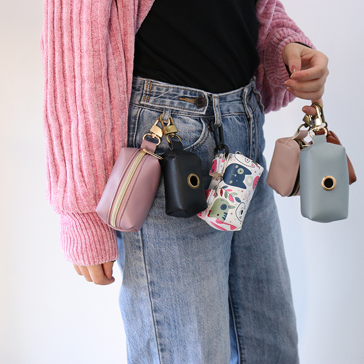 suppliespet2's tweet image. Luxury PU poop bag holder, wholesale price $2 #poopbagholder #amazpetsupplies