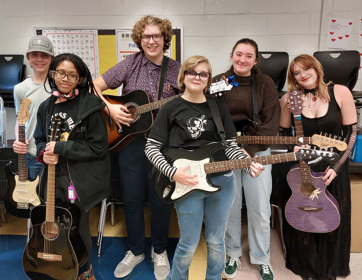 It was a great Connection Friday at the RCVS as the HS Guitar Class ROCKS!   #RCVIRTUALSCHOOL #TRAILBLAZERCOMMUNITY #amazingthingsarehappeninghere #RCVS