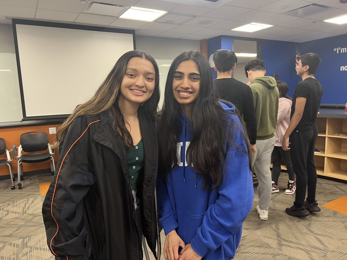 How wonderful to have EVO Tech and Bed Hugger join us today for our third annual Trade Show!!!  <a href="/incubatoredu/">INCubatoredu (from Uncharted Learning, NFP)</a> @HEHSHawks