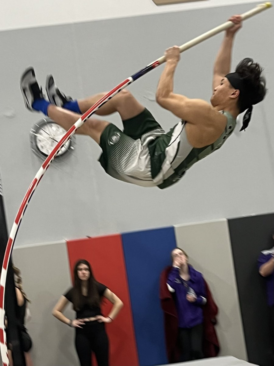 GCHSTRACK's tweet photo. Conference champions in Pole Vault-
Mullen (varsity) and Reyes (JV)! https://t.co/kx9h2h9HbW