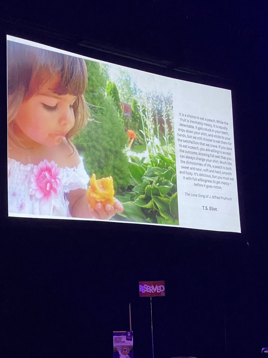 Miss Sara tweet media