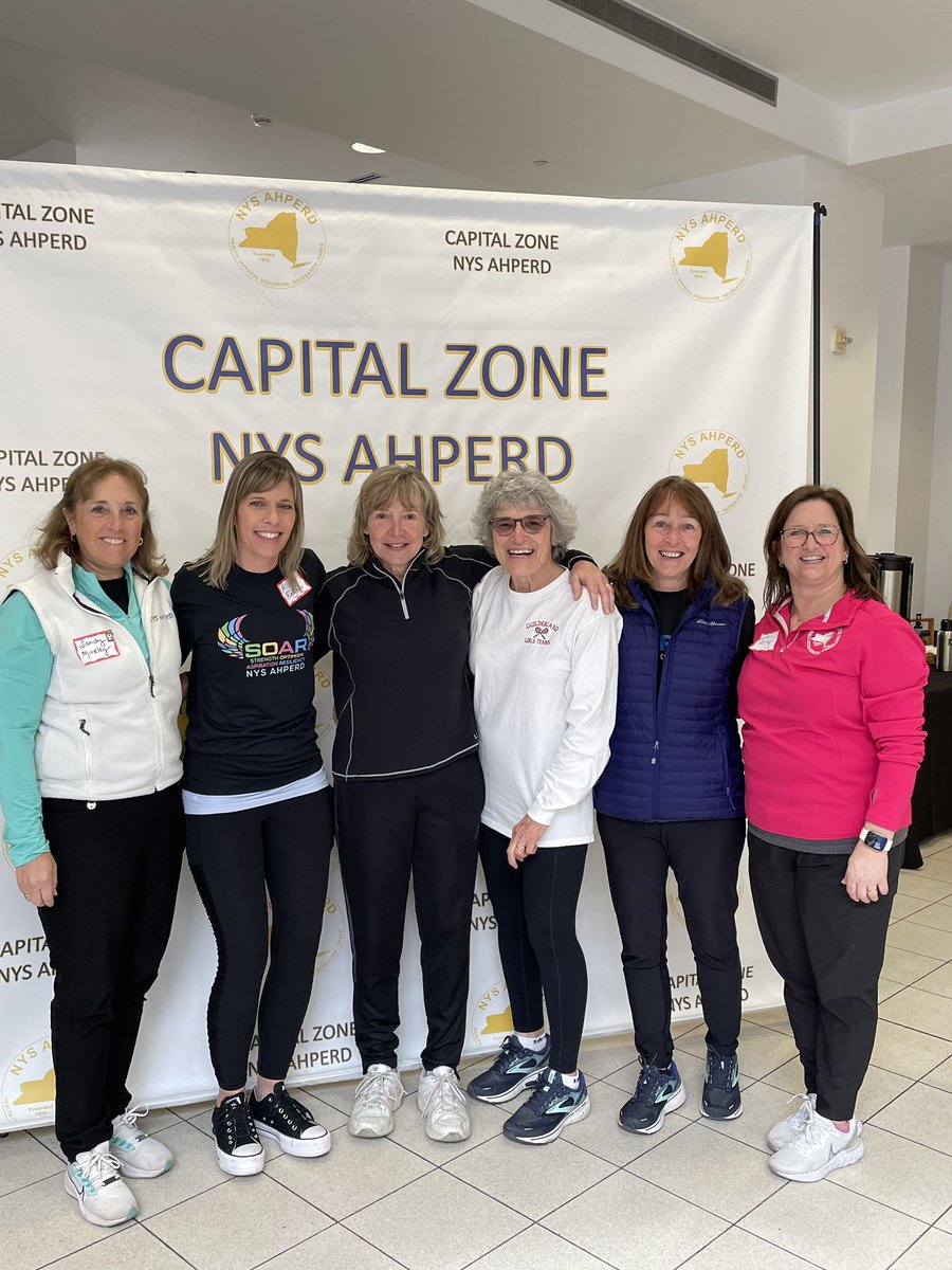 TerryGendron's tweet photo. @CZNYSAHPERD Conference 2023 @SageSchoolofEd was another success! Dr. Pelizza started us off with #FocusontheTarget We celebrated @Coachmwr and her @WH_Athletics Soccer team! Many colleagues reconnected and recharged! #PhysEd #HealthEd #friends https://t.co/Uw0Yg4aNiE