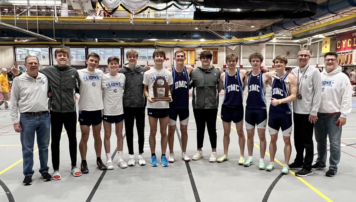 DMC Boys track team wins the 2A IATC indoor Championship at ISU today.  Good start for the Lions!  🥇
