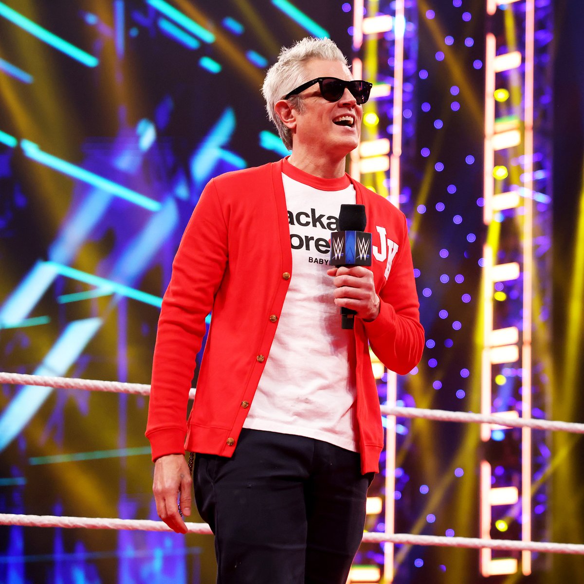 Happy Birthday to #RoyalRumble &amp; #WrestleMania match competitor Johnny Knoxville! 💀❤️