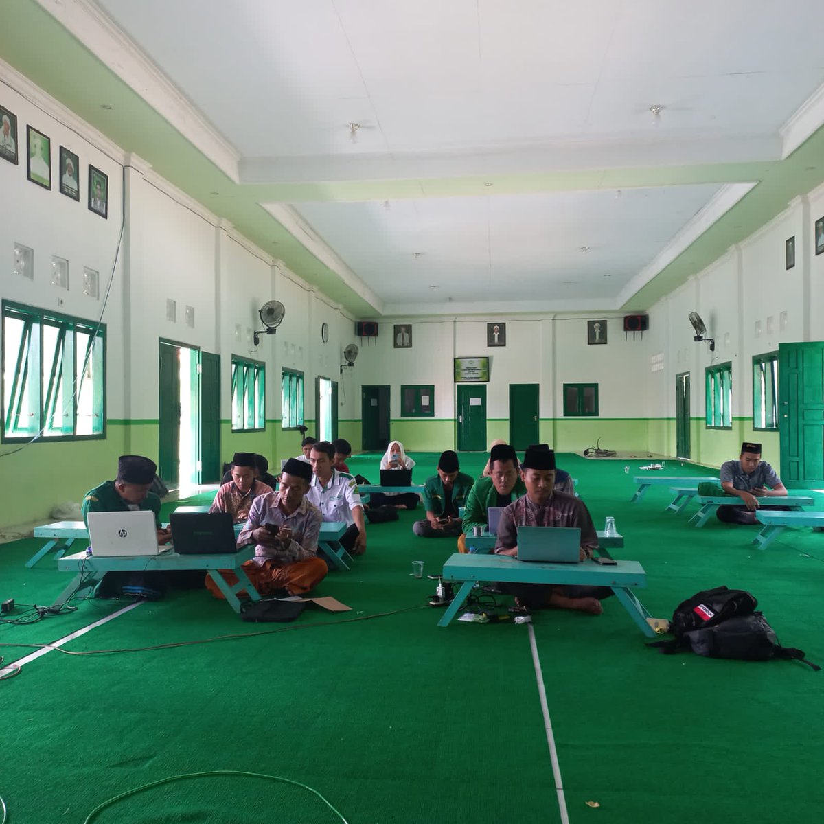 pwansorjatim's tweet photo. Madrasah Cyber Ansor Cyber Troops Academy Pamekasan luar biasa, semoga semakin Jaya

#ACTAPamekasan https://t.co/PLlcAUToWS