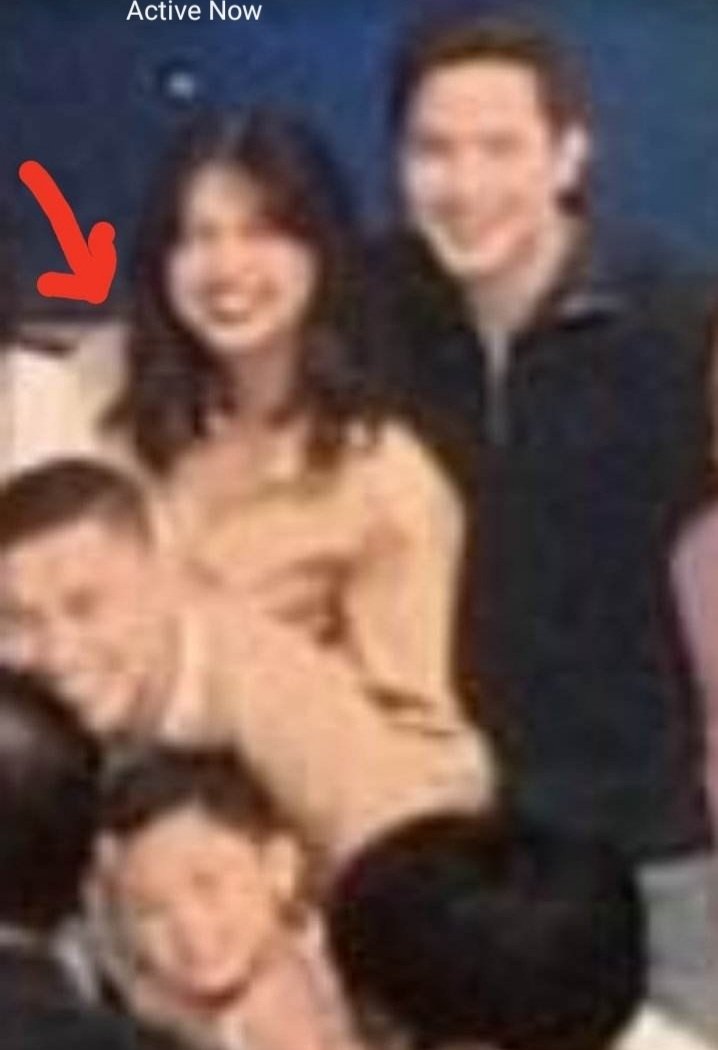 HULICAM KA PAPS.. TALAGANG DI MAIIWASAN.. SORRY KAU MGA Zarsuelistas... hahaha.. matinik sa SOCO ang ADN
Ctto
#BOYCOTTEBxGMA731