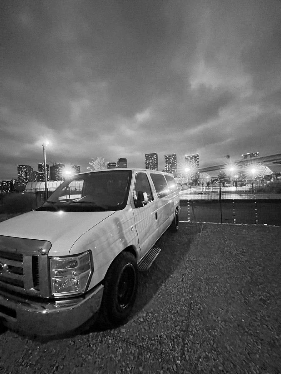 ike3on's tweet image. #ford#forde150#fordeconoline#e150 #e150van #econoline #econolinevan #vanlife #fullsizevan#フォード#フォードエコノライン#エコノライン#フォードe150#エコノラインe150#バンライフ#アメ車#フルサイズバン
