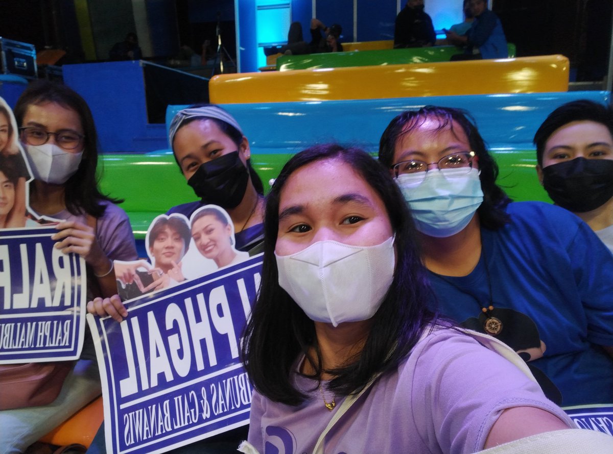 iamb4lyf's tweet photo. andito na kami sa studio!!! 

RALPHGAIL ISIPBATAsaSHOWTIME https://t.co/qQtom6ZSpO