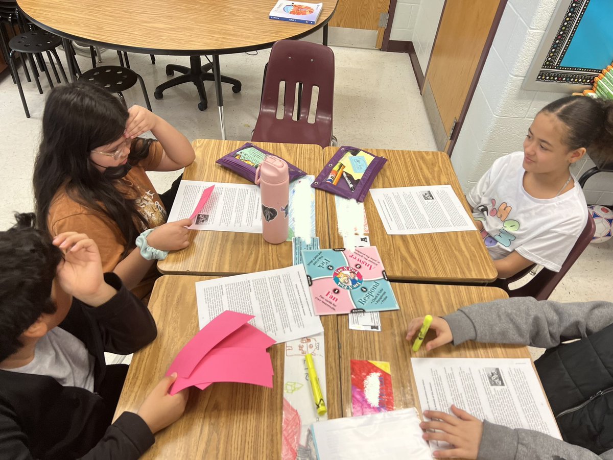 Amy Hartz tweet media