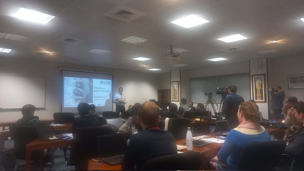 Jakob Steiner tweet media