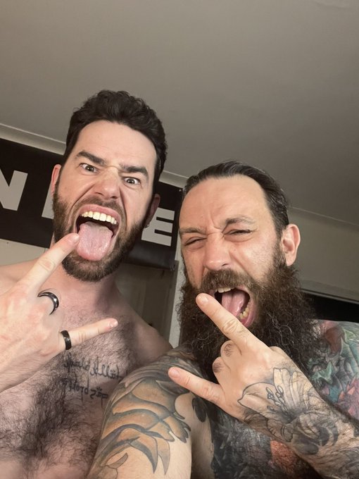 Just hit 2000 followers on CB!  We are live now, come check us out https://t.co/HC7H5KdvEl https://t<a href="/tag/tattoos"class="tags"><span>#tattoos</span></a><a href="/tag/gay"class="tags"><span>#gay</span></a><a href="/tag/beards"class="tags"><span>#beards</span></a><a href="/tag/ftm"class="tags"><span>#ftm</span></a><a href="/tag/onlyfans"class="tags"><span>#onlyfans</span></a>