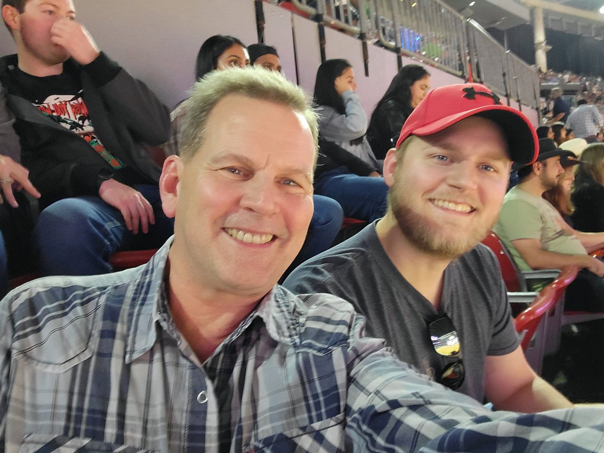 wentgolfing22's tweet photo. #RodeoHouston https://t.co/xJAoMGY0xK