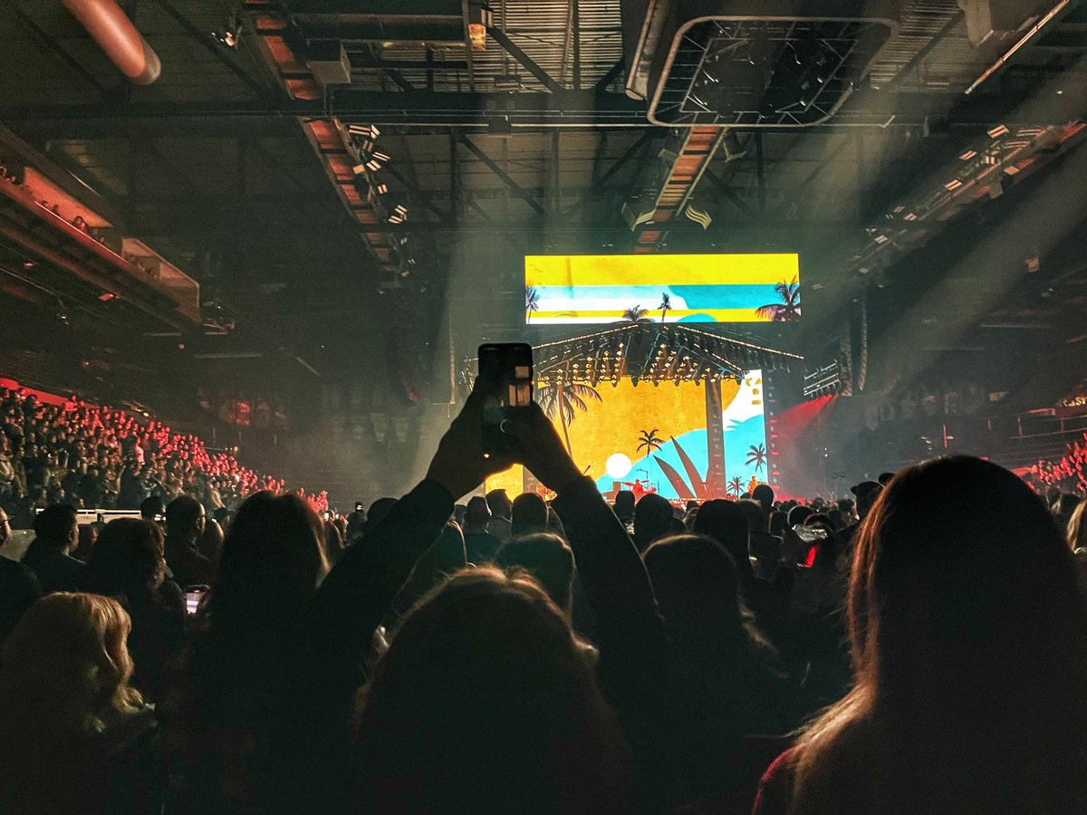 Tim Reid (@timreid62) on Twitter photo <a href="/OldDominion/">Old Dominion</a> on a Friday night was just about the perfect way to distract a full house of fans from the blizzard outside! <a href="/BrandtCentre/">Brandt Centre</a> <a href="/REALDistrictyqr/">REAL District</a> was having a great night! Travel safe if you are on the roads in #yqr tonight! <a href="/OldDominion/">Old Dominion</a> on a Friday night was just about the perfect way to distract a full house of fans from the blizzard outside! <a href="/BrandtCentre/">Brandt Centre</a> <a href="/REALDistrictyqr/">REAL District</a> was having a great night! Travel safe if you are on the roads in #yqr tonight!