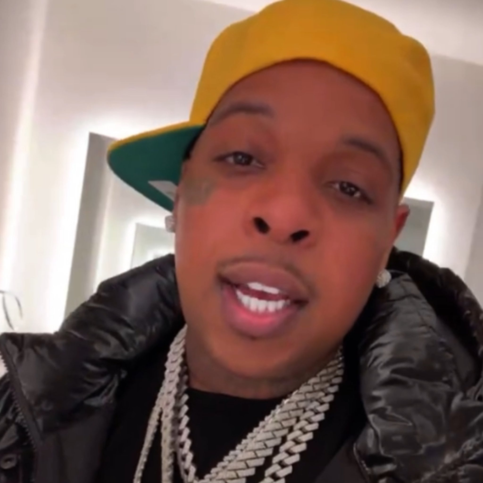 my-mixtapez-on-twitter-erica-banks-tells-her-side-of-the-story-of-why
