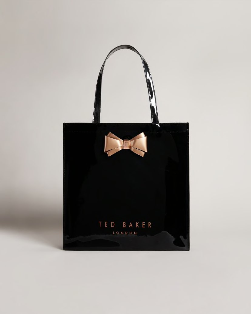 AttyPreshopUk's tweet photo. ✨Pre-order UK🇬🇧
TED BAKER 
Alacon

แอบมากระซิบว่าใบนี้ลดราคาอยู่ค่ะ ของจริงน่ารักมาก จุของได้เยอะสุดๆ 🤩

#รับพรีออเดอร์อังกฤษ
สนใจสอบถาม ดูสินค้าเพิ่มเติม 
Line or DM🧸

#พรีออเดอร์ #preorder #preorderUK #ของขวัญวันครบรอบ #ของขวัญ #ของขวัญวันเกิด #พรีอังกฤษ #พรีออเดอร์อังกฤษ https://t.co/D9ooNr4KAz