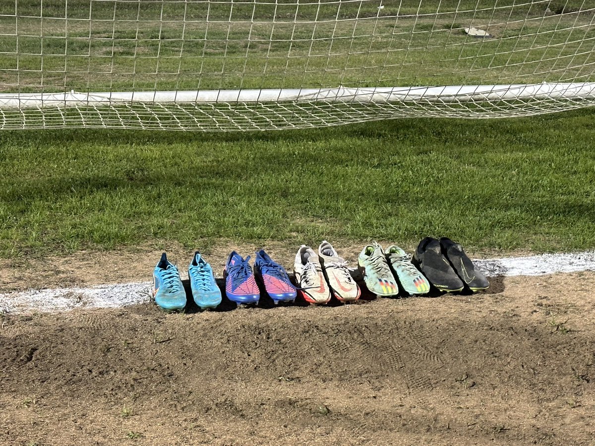 Wagner Girls Soccer (@girlswagner) on Twitter photo 2-1 win for the T-birds over Veterans Memorial!
Sophie Garza 2 saves 👐🏽🥅
Deikelly Chavez ⚽️
Sariah Hernandez ⚽️ (1st career goal)
The seniors left this field for the final time!
<a href="/JISD_ATHLETICS/">Judson ISD Athletics</a>
<a href="/LTBAthletics/">Lady TBIRD Athletics</a>
<a href="/THUNDERBIRDNAT1/">T-BIRD NATION</a> 2-1 win for the T-birds over Veterans Memorial!
Sophie Garza 2 saves 👐🏽🥅
Deikelly Chavez ⚽️
Sariah Hernandez ⚽️ (1st career goal)
The seniors left this field for the final time!
<a href="/JISD_ATHLETICS/">Judson ISD Athletics</a>
<a href="/LTBAthletics/">Lady TBIRD Athletics</a>
<a href="/THUNDERBIRDNAT1/">T-BIRD NATION</a>