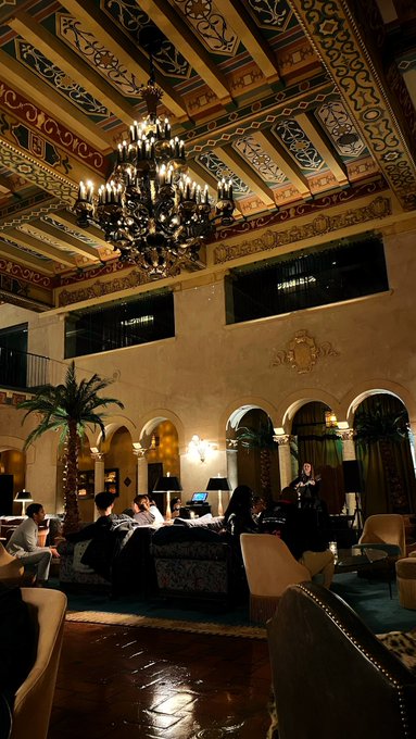 Drinks at @hwood_roosevelt  then #Scream6 round 2 at @ChineseTheatres ! 🎬🔪🍿🥃 https://t.co/BEQ8k7TDFh<a class="tags" target="_blank" title="On Twitter" href="/?out=eyJ0eXAiOiJKV1QiLCJhbGciOiJIUzUxMiJ9.eyJpYXQiOjE3MjQ2NTQzMzksImlzcyI6InR3cG9ybnN0YXJzLmNvbSIsIm5iZiI6MTcyNDY1NDMzOSwiZXhwIjoxNzU2MTkwMzM5LCJyZWRpcmVjdF91cmwiOiJodHRwczovL3R3aXR0ZXIuY29tL2h3b29kX3Jvb3NldmVsdCJ9.BZunRHBttvpm4e3e4sRjbHMOwF-aIpkQBXWNcQXfLBo52bhcvL-nq7WF6ND0INAWYyffXUS_6Y4YFN_-zUH8Lg">@hwood_roosevelt</a><a href="/tag/scream6"class="tags">#Scream6</a>