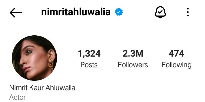 Perfect choice for the profile picture this time👌 #ChardiKalaVichRehNimrit #NimritKaurAhluwalia #Nimritians