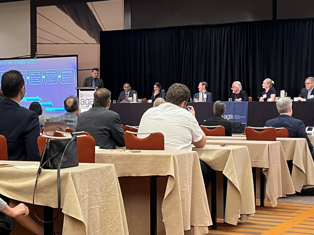 AlanaPersaudMD's tweet image. Had an amazing time visiting @Medtronic &amp;amp; attending #AGATechSummit! 

Such a privilege to hear of the latest GI innovations and learn of advances in Ergonomics, AI, Green Endoscopy, &amp;amp; Obesity Medicine. #CGIT #GITech 

Thanks to @scopesdoc and @drsethinyc for making this possible!