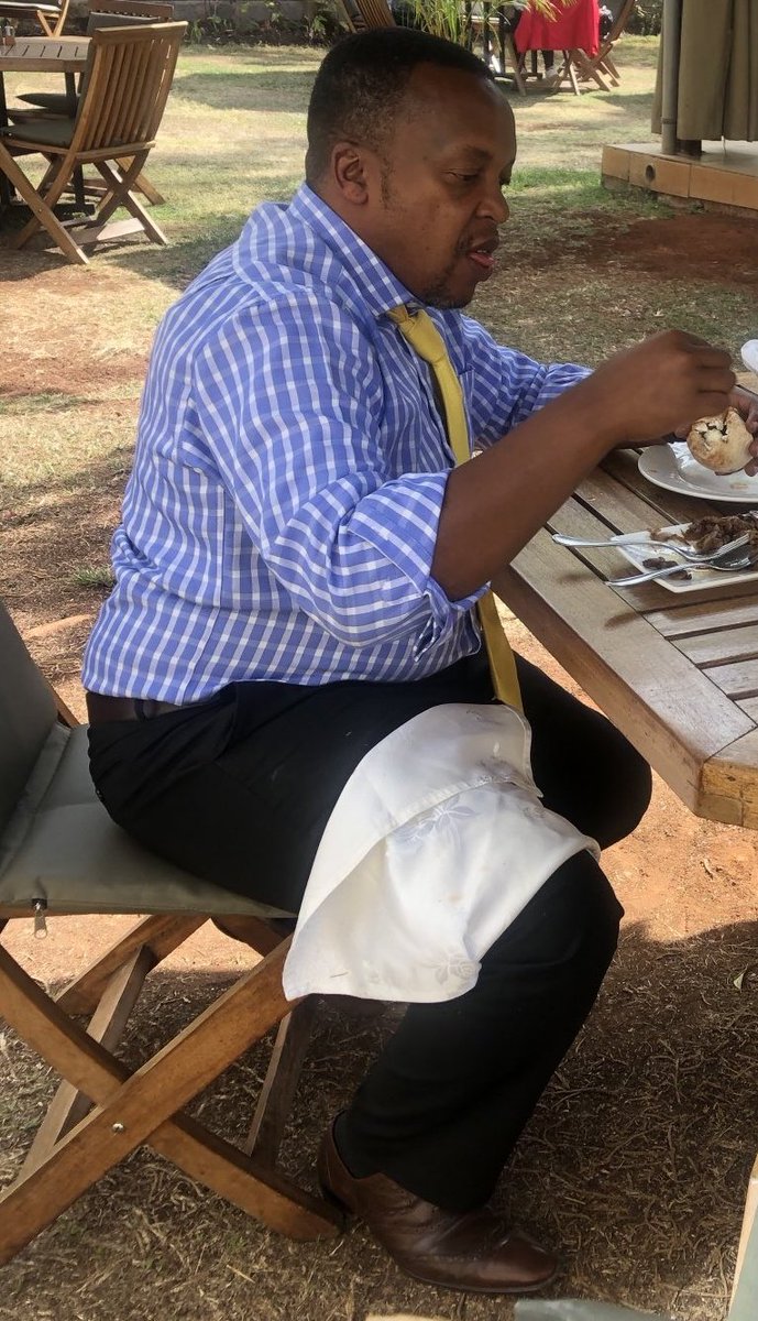 mwalimu_dida's tweet photo. Benji Ndolo, an obese man who has not seen his dick in years has the guts to post HE Mama Ida Odinga's picture and troll her. This fat man lives with the mom. The behavior that UDA condones. https://t.co/FMAxSpKyt9