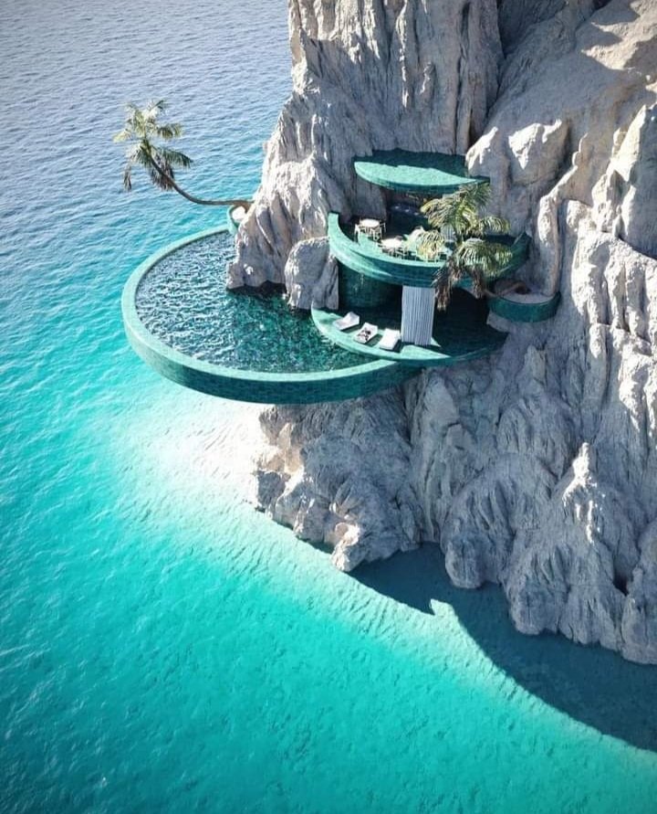 Saturday,live a dream 🌊💙🤍
Happy weekend world @/🌐🌬🌞