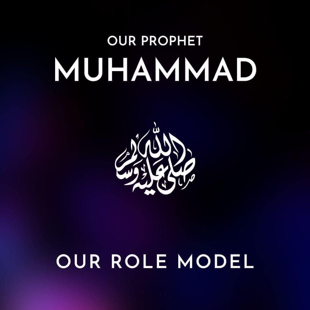 How many Muslim are online to retweet and comment S.A.W.❤❤