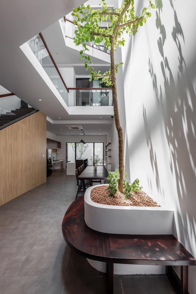 doanvannghia94's tweet image. Giếng trời,
Vị trí thở của ngôi nhà.

Sưu tầm
#nhadepvuonxinh #nhadepvuonxinhnoingoaithat #nhadepvuonxinhnoingoaithatthongminh #nhadep #thietke #thietkenhadep #xaydung #thicong #hoancong #noithat #ngoaithat #noingoaithat #thietkethicong