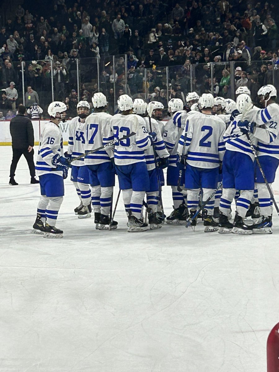Skippers are going to the CHAMPIONSHIP! They did it!!
congratulations to the players, coaches, and all of our fantastic families for the hard work and support! We 💙you Tonka!! 
⚓️💙⚓️💙⚓️💙⚓️💙⚓️💙⚓️
#Skippers
#thisisincredible
#TonkaTakesTheTourney