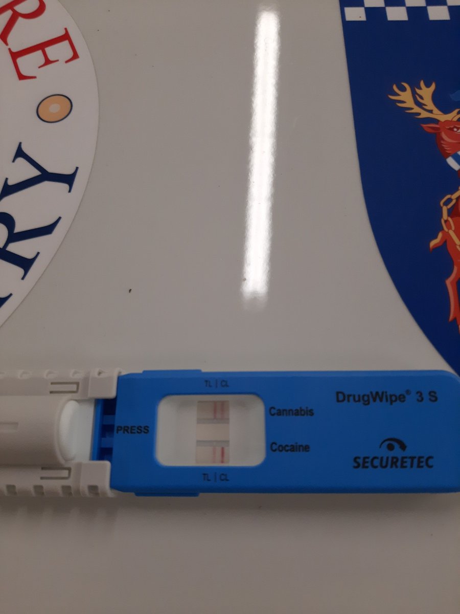 tvprp's tweet image. #XRT01 #TTCShift #P1553 #P431 #Slough
This driver thought it was a good idea to use illegal substances prior to his journey home. Unfortunately for him his actions were caught on CCTV. Driver arrested and now spending a few hours in custody. 
#Itsnotworththerisk